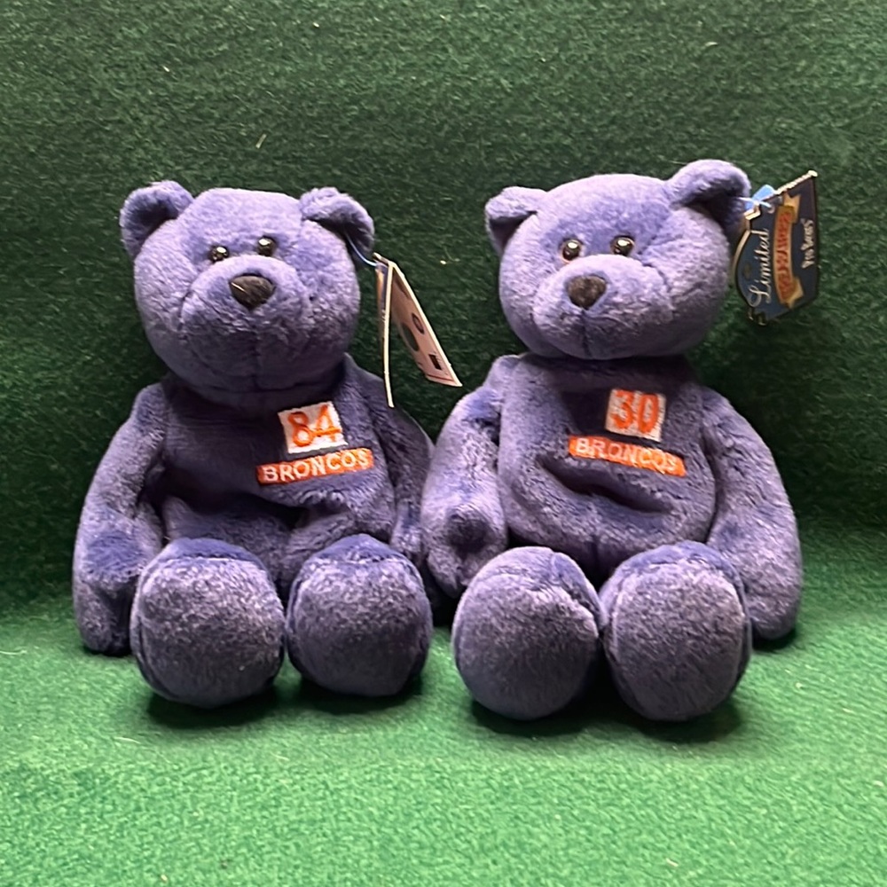 Vintage 1998 limited treasures pro bears # 30 #84